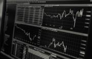 L’estimation de l’impact du COVID-19 sur l’économie : vue d’ensemble par institution
