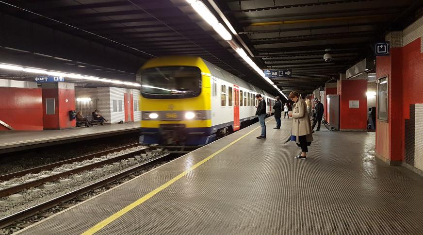 Flexibele abonnementen als hefbomen voor meer woon-werkverkeer per trein 